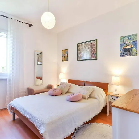 Ferienhaus 4 Holiday House Gatsby Petrčane